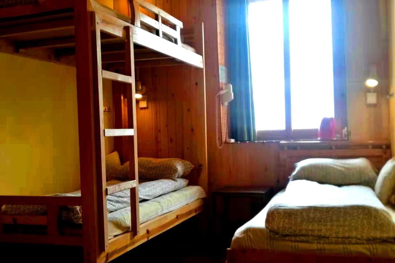 Shangri-La Lao Shay Youth Hostel Extérieur photo