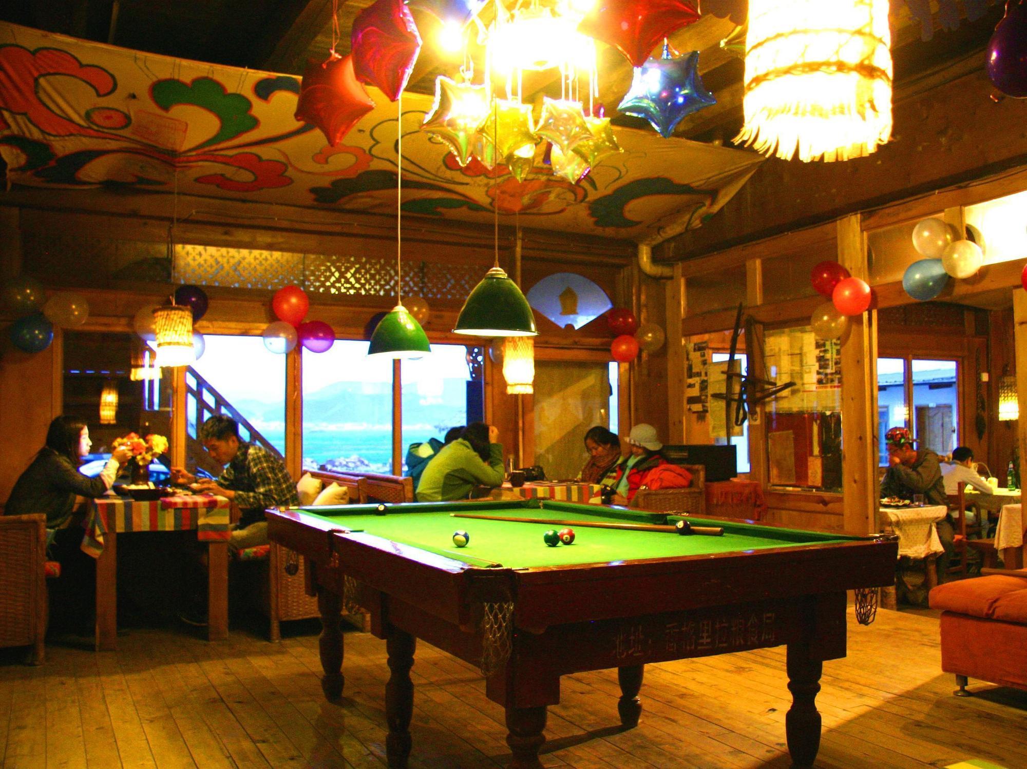 Shangri-La Lao Shay Youth Hostel Extérieur photo