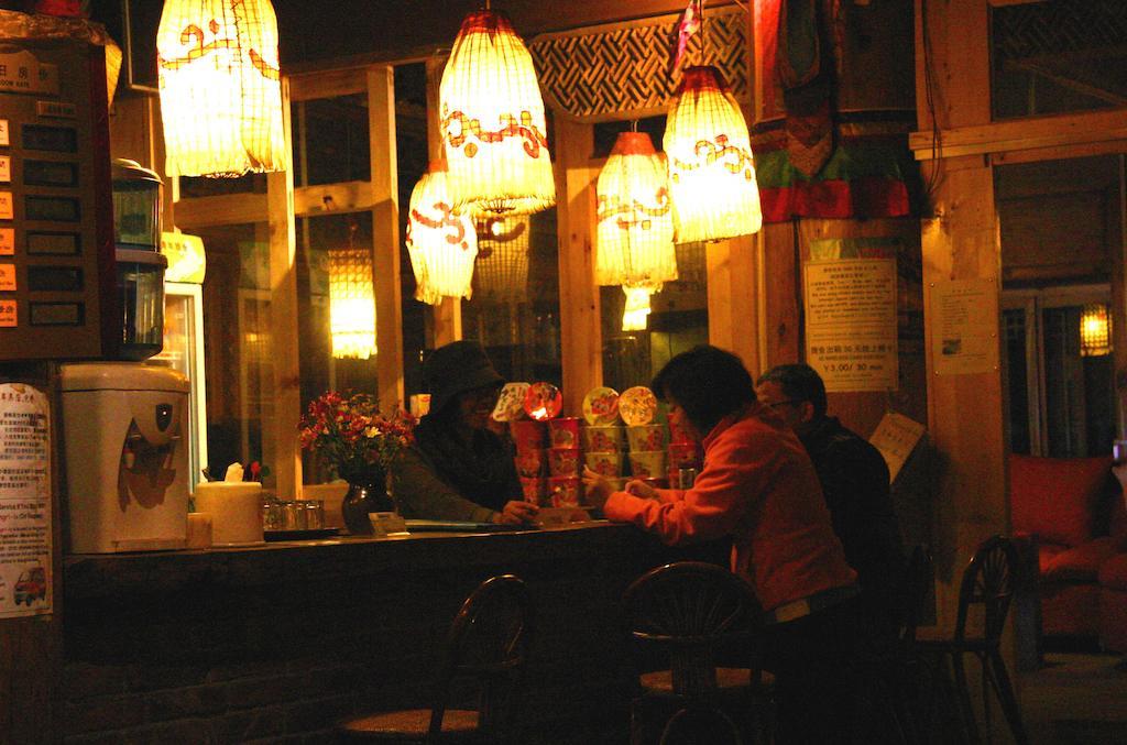 Shangri-La Lao Shay Youth Hostel Extérieur photo