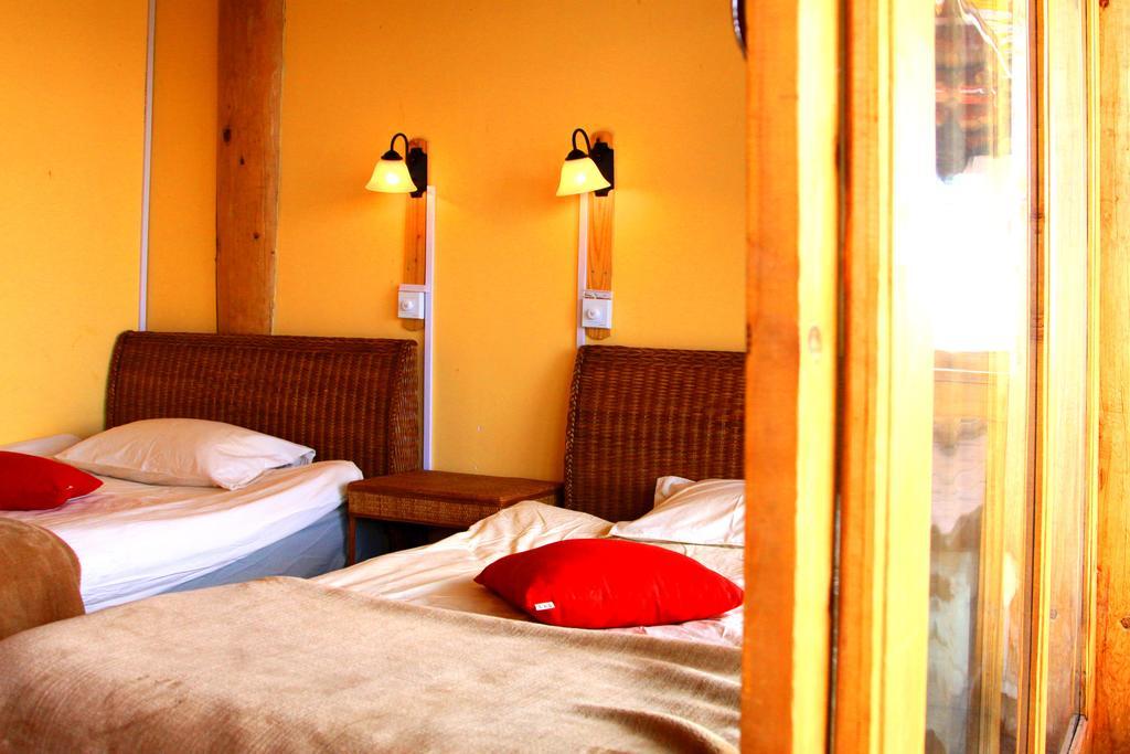 Shangri-La Lao Shay Youth Hostel Extérieur photo