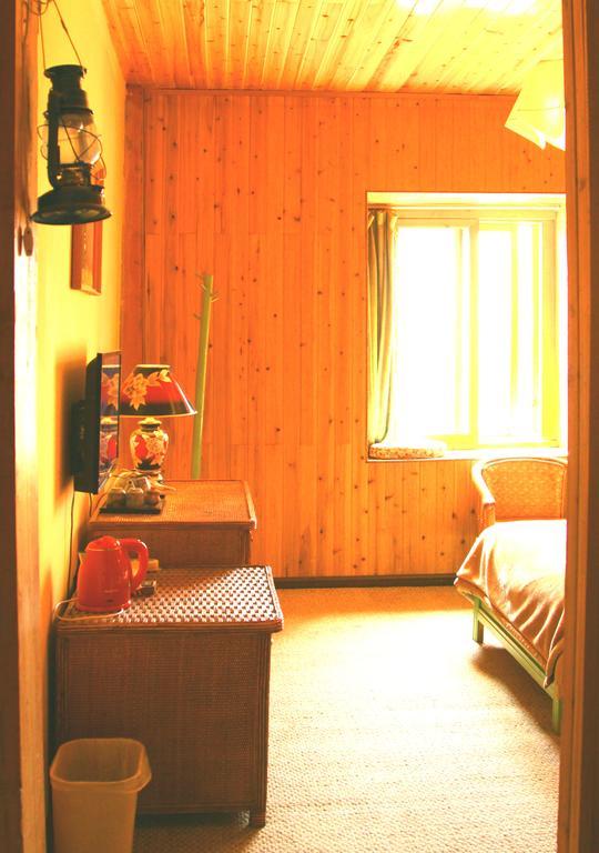 Shangri-La Lao Shay Youth Hostel Extérieur photo