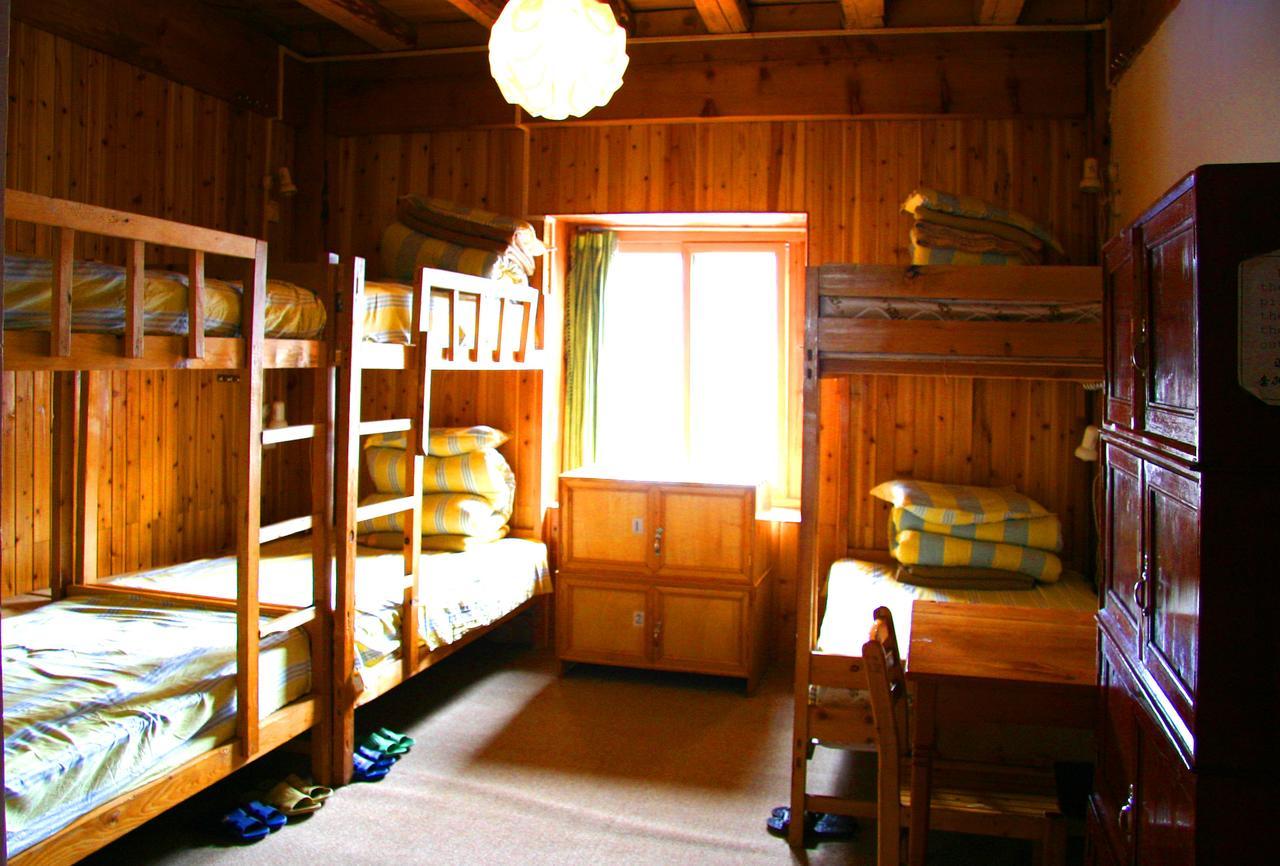 Shangri-La Lao Shay Youth Hostel Extérieur photo
