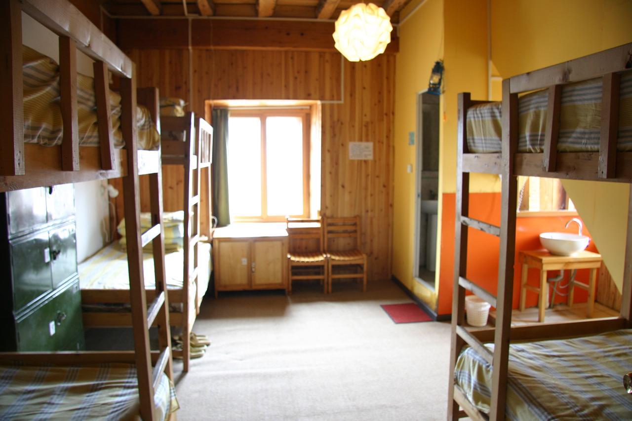 Shangri-La Lao Shay Youth Hostel Extérieur photo