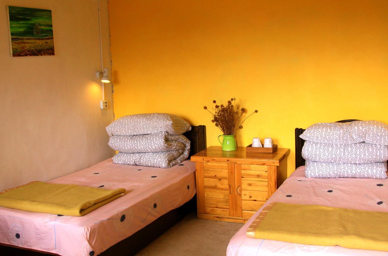 Shangri-La Lao Shay Youth Hostel Extérieur photo